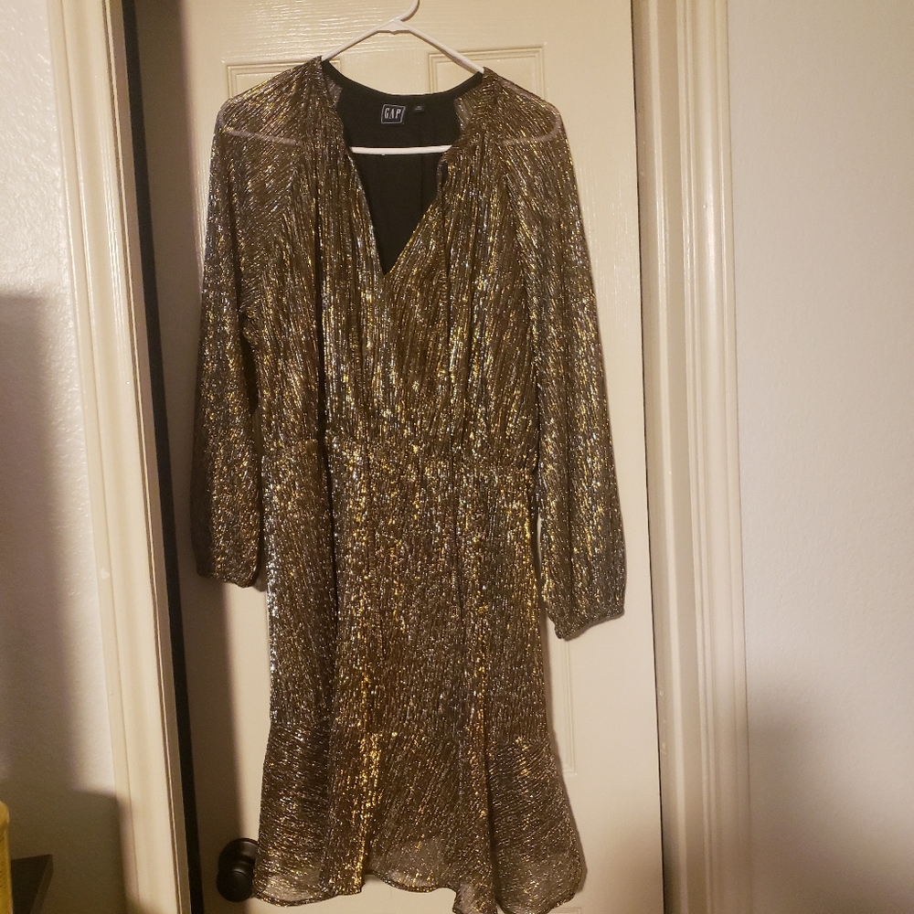 Gold Pleated flounce dress